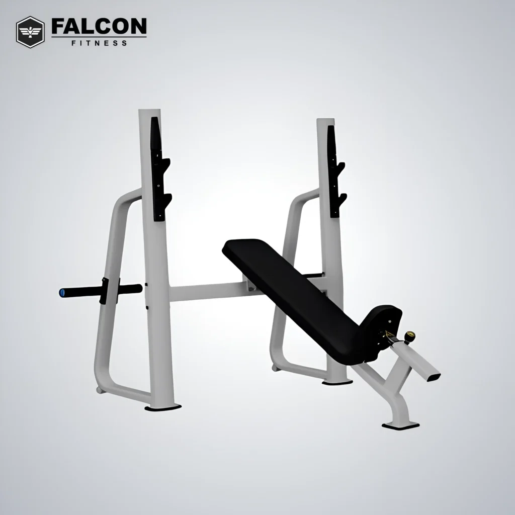 Banca de ejercicio para pecho inclinada G8